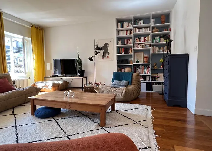 Appartement Versailles 5 Mn A Pied Chateau Et Gare Versailles Rive Gauche Chateau