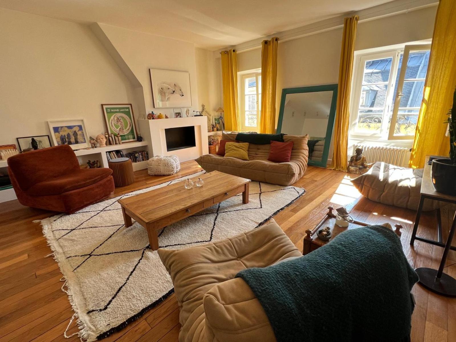 5 Mn A Pied Chateau Et Gare Rive Gauche Chateau Versailles